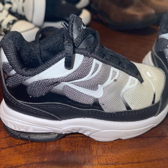 Selling all 3 pairs ONE PRICE!! - Picture 6 of 10